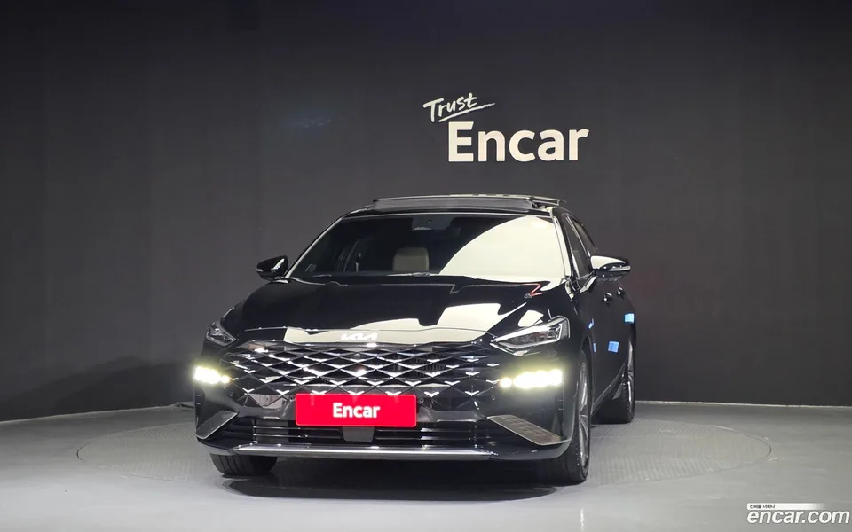 Kia K8 Hybrid 2023 — thumbnail 3