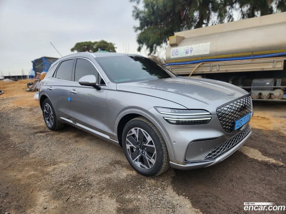 Genesis Electrified GV70 e-AWD 2026 — миниатюра 3