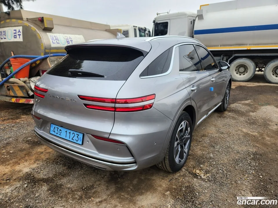 Genesis Electrified GV70 e-AWD 2026 — миниатюра 4