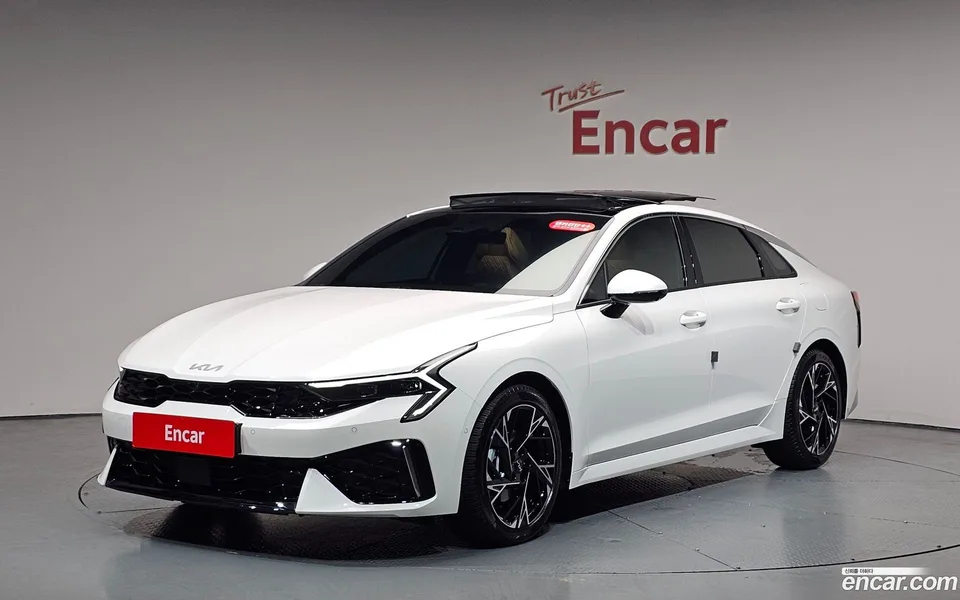 Kia K5 Hybrid 2025 — photo 1, buy with delivery to Moscow