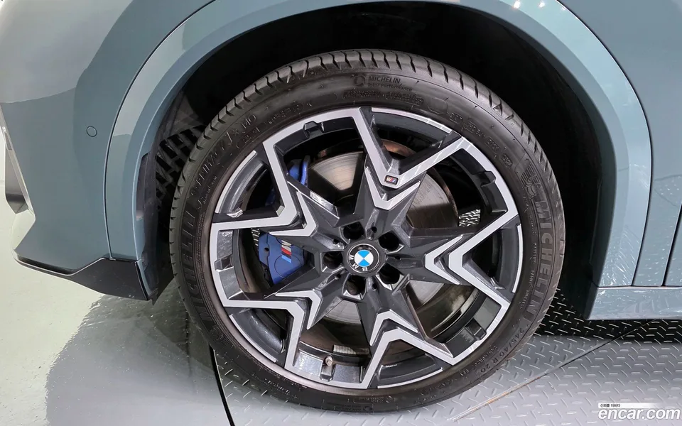 BMW X2 xDrive M35i 2024 — thumbnail 5