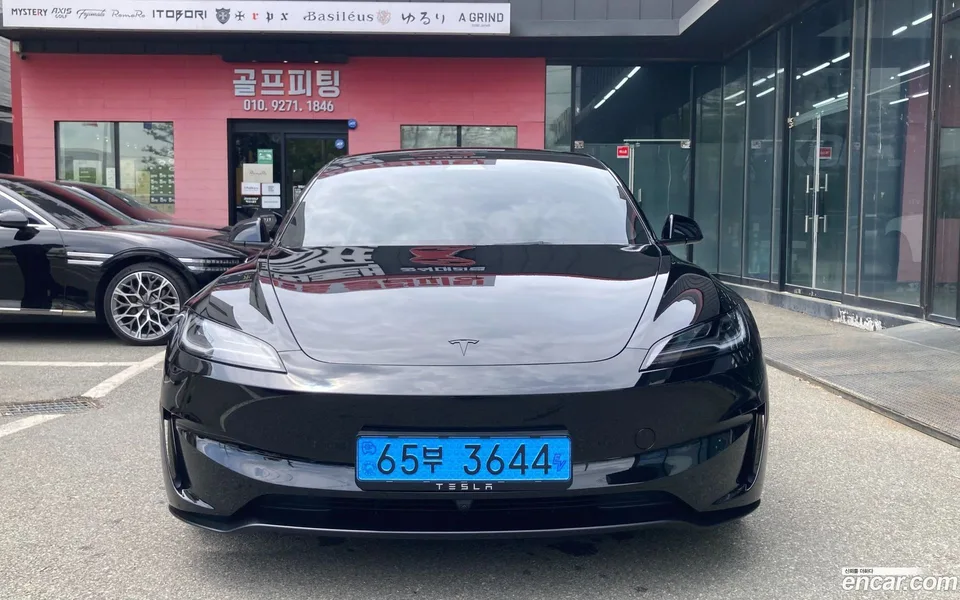 Tesla Model 3 2026