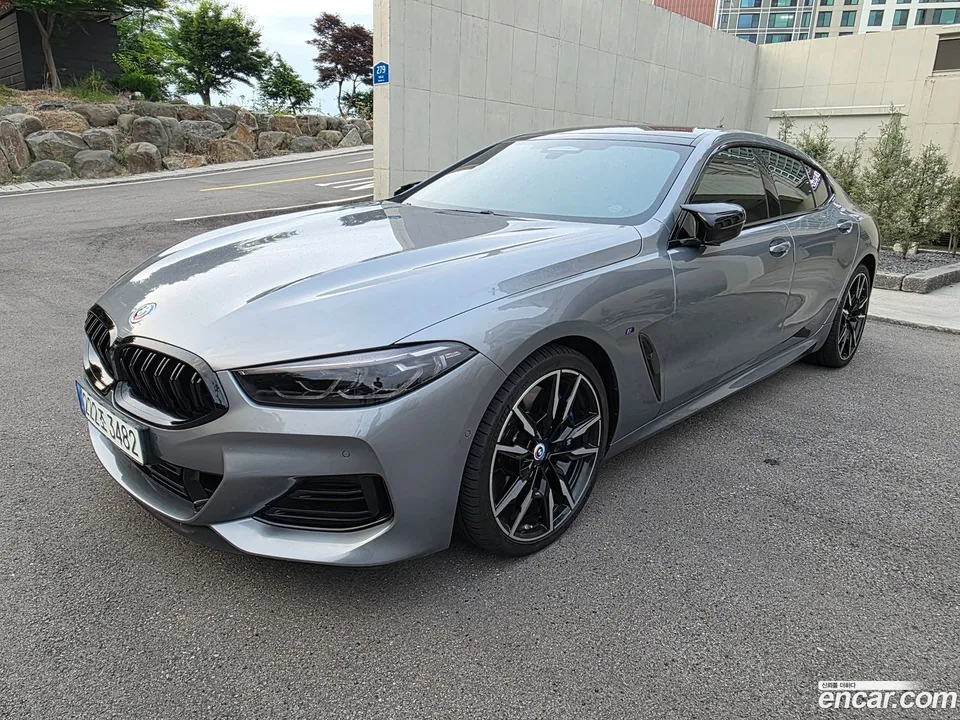 BMW 8 Series 2022