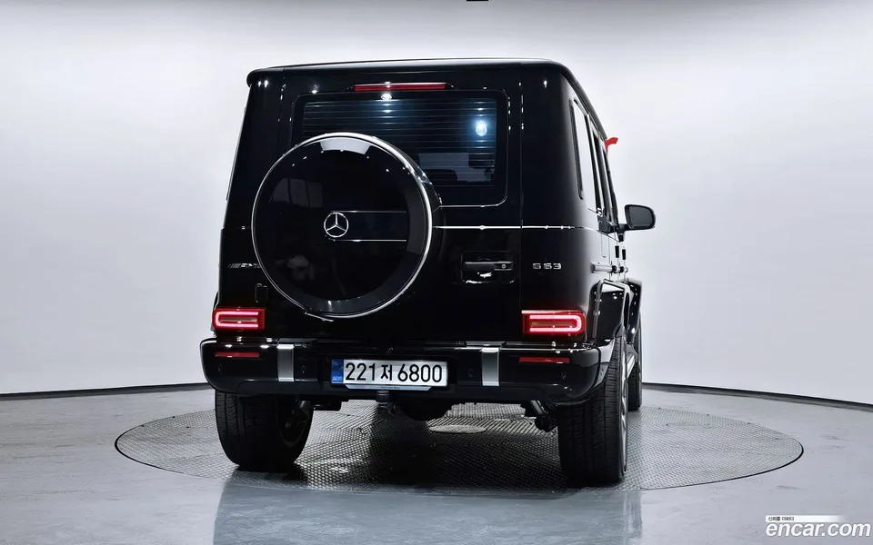 Mercedes-Benz G-Class AMG G63 2025 — thumbnail 4
