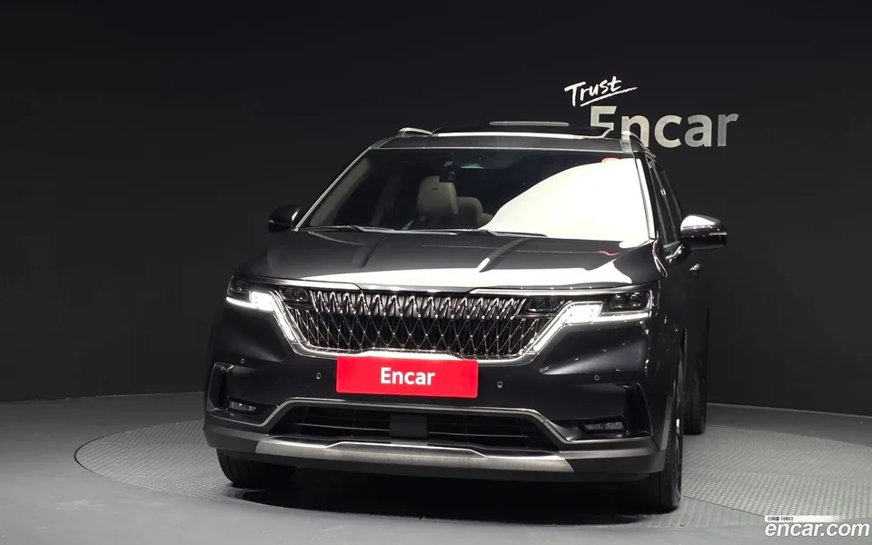 Kia Carnival 9 2022 — thumbnail 3