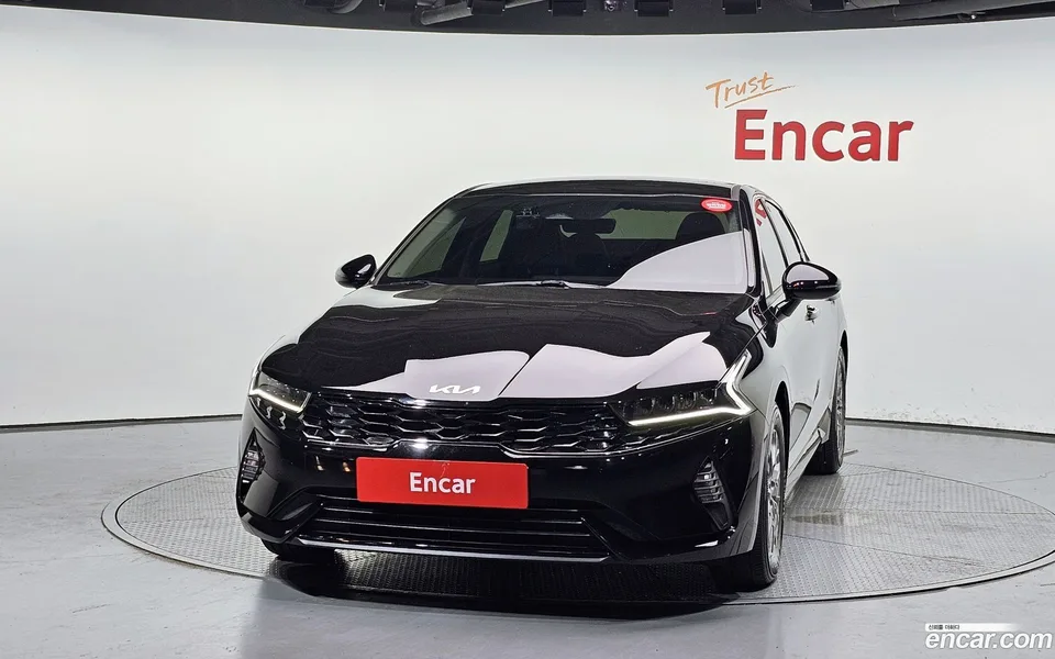 Kia K5 Hybrid 2023 — thumbnail 3