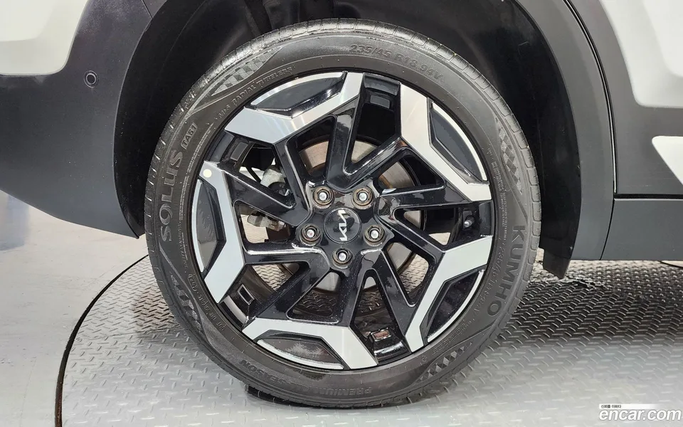 Kia Seltos 1.6 2WD 2024 — thumbnail 2