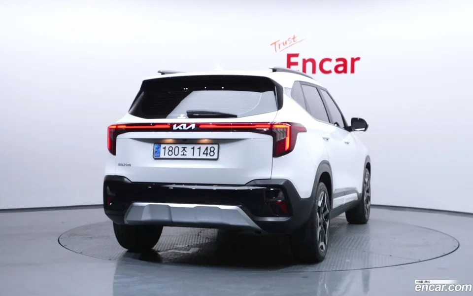 Kia Seltos 1.6 2WD 2024 — thumbnail 4