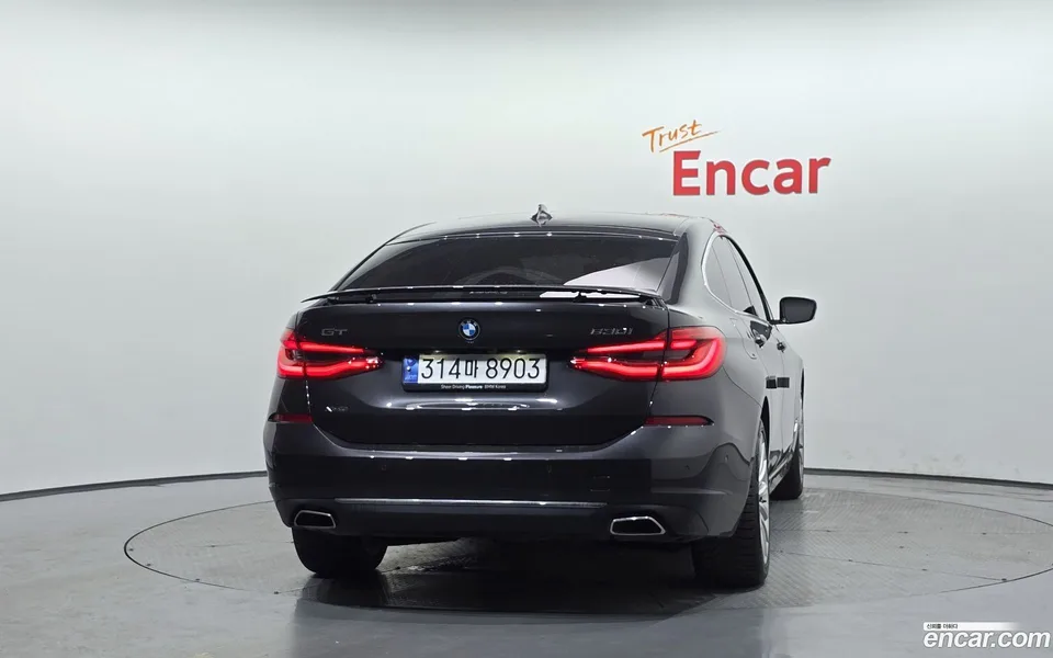 BMW 6 Series GT 630i xDrive 2024 — миниатюра 4