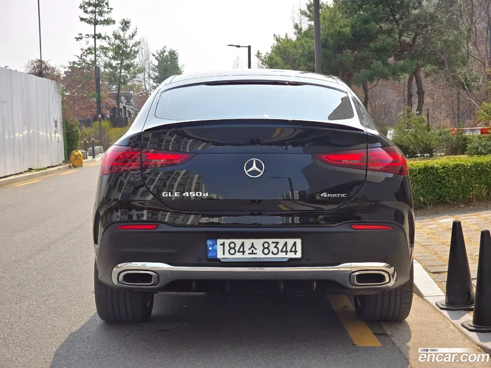 Mercedes-Benz GLE-Class GLE450d 4MATIC 2023 — thumbnail 5