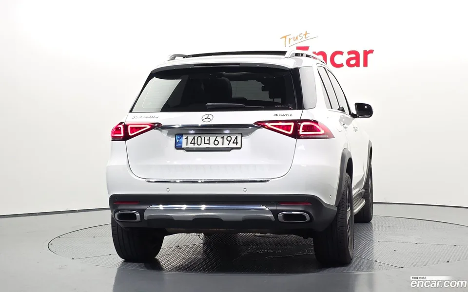Mercedes-Benz GLE-Class GLE350e 4MATIC 2023 — thumbnail 4