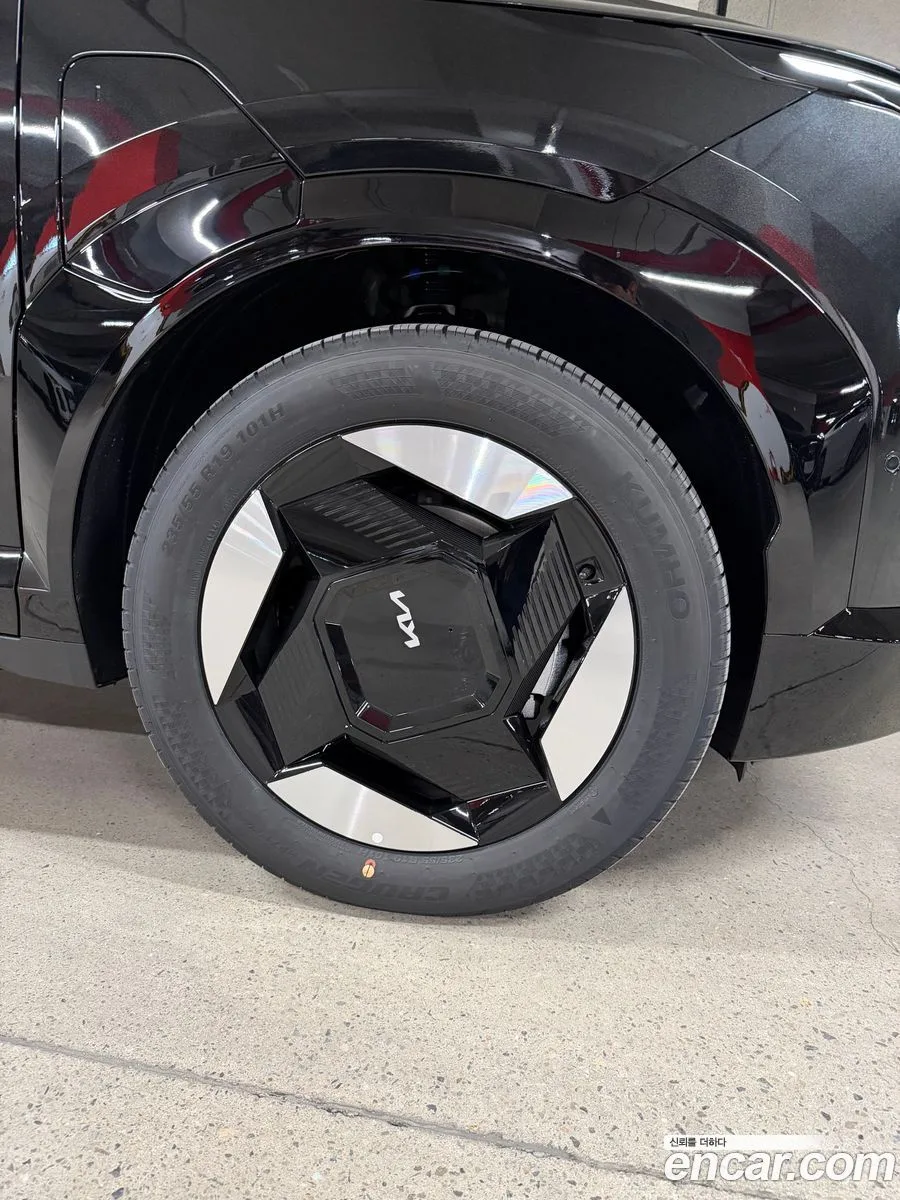 Kia EV5 2WD 2026 — thumbnail 2