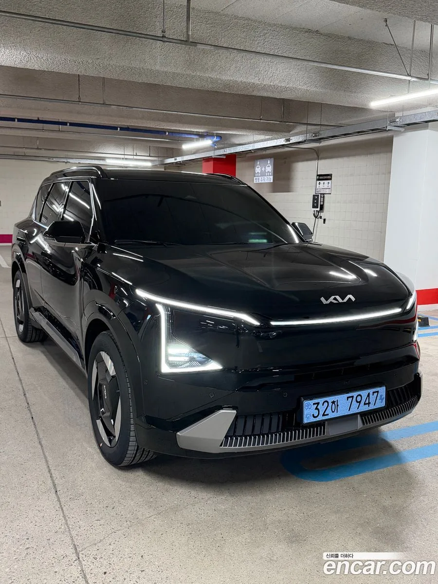 Kia EV5 2WD 2026 — photo 1, buy with delivery to Moscow