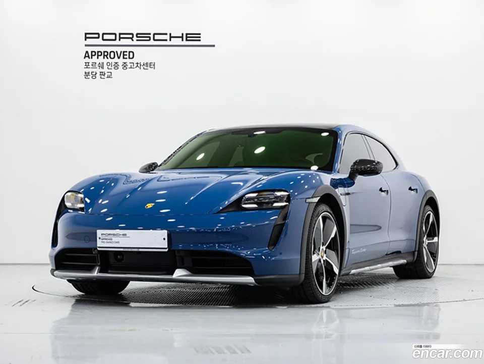 Porsche Taycan 2023