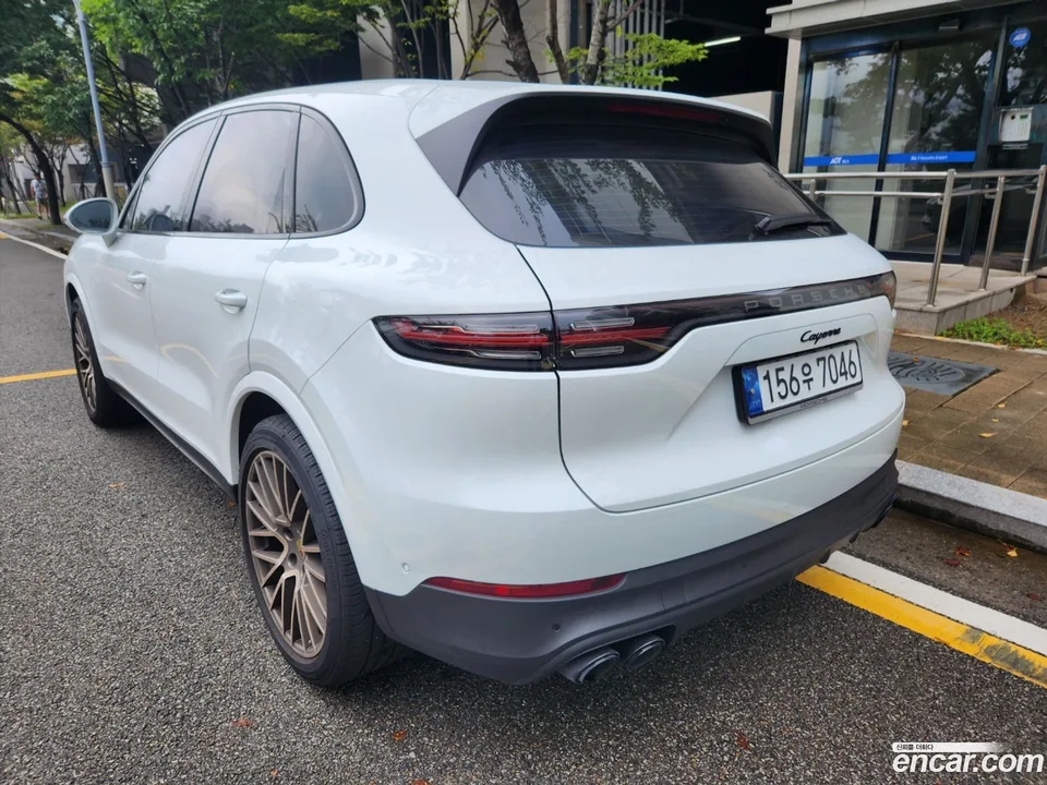 Porsche Cayenne 3.0 2022 — thumbnail 4