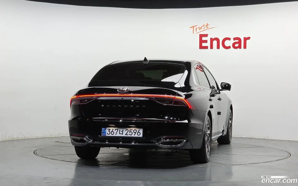 Hyundai Grandeur IG Hybrid 2022 — thumbnail 4