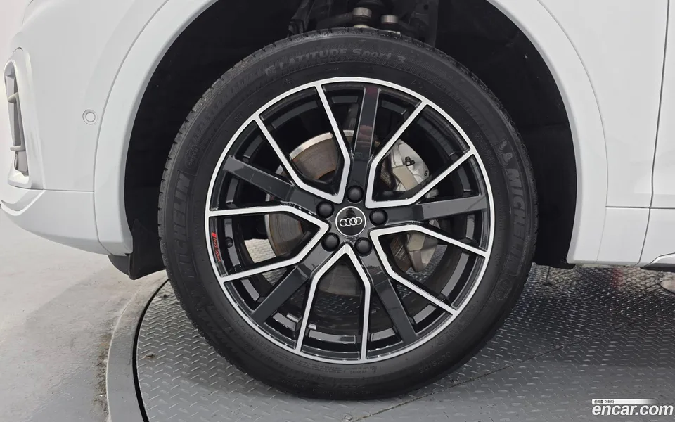 Audi Q5 40 TDI 2023 — миниатюра 2