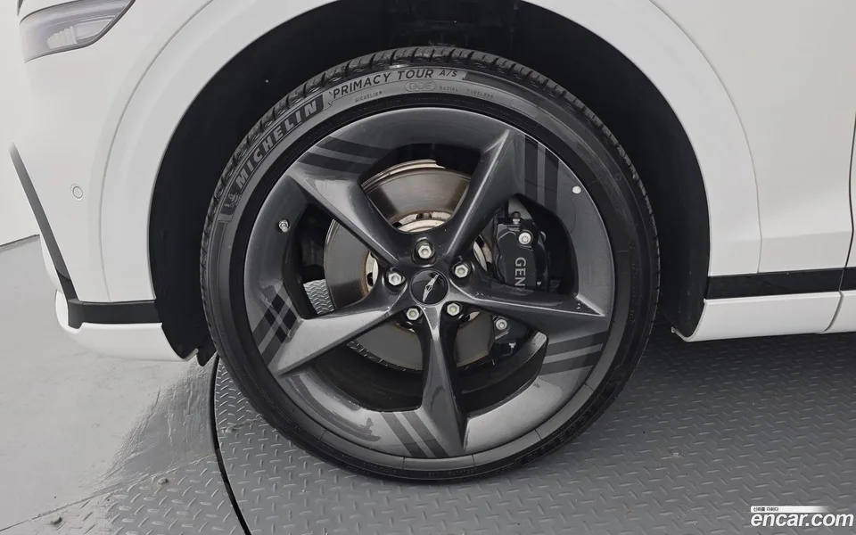 Genesis GV70 2.5T AWD 2025 — миниатюра 2