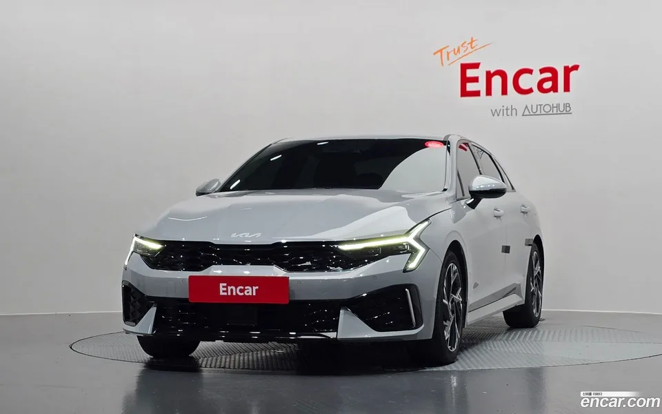 Kia K5 Hybrid 2024 — thumbnail 3