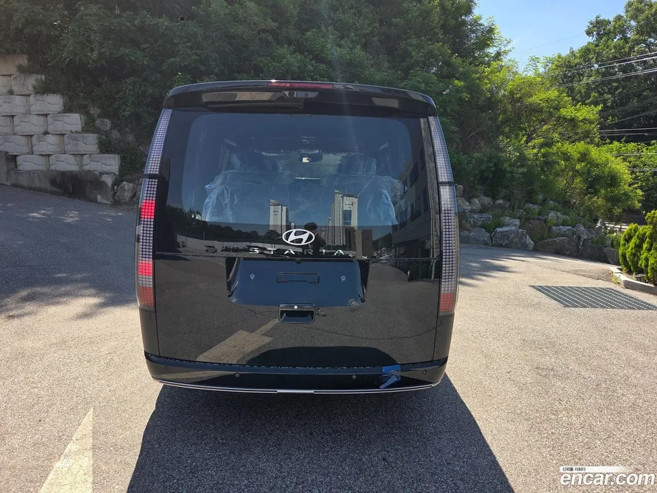 Hyundai Staria HEV 1.6 9 2026 — thumbnail 4