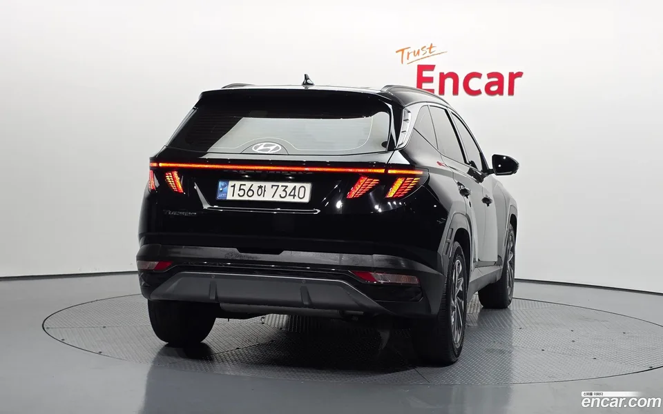 Hyundai Tucson Hybrid 2WD 2023 — thumbnail 4