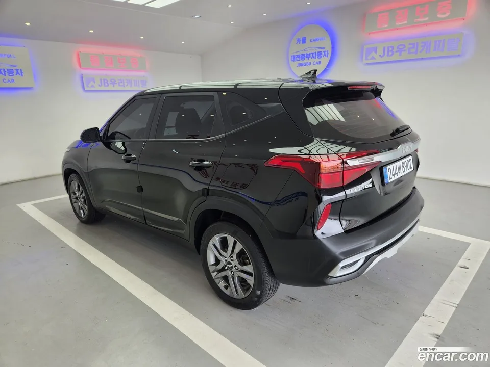 Kia Seltos 1.6 4WD 2022 — thumbnail 5