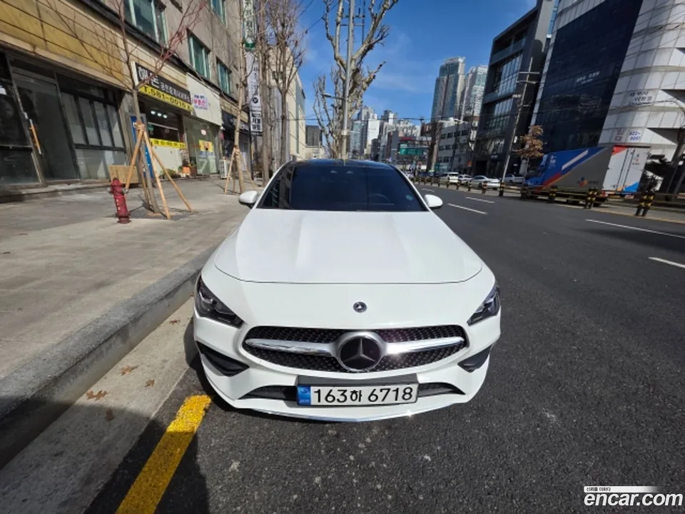 Mercedes-Benz CLA-Class CLA250 4MATIC 2023 — фото 1, купить с доставкой в Москву