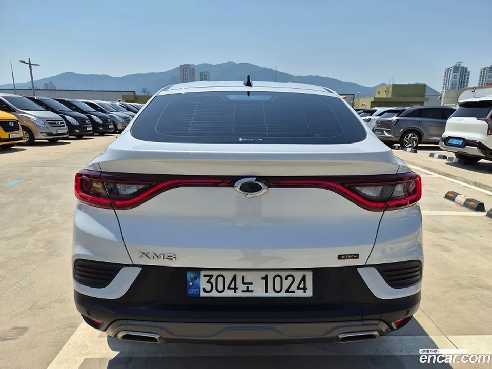 Renault Samsung XM3 (Arkana) 1.6 E-TECH 2023 — thumbnail 3