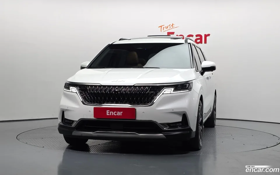 Kia Carnival 9 2022 — thumbnail 3
