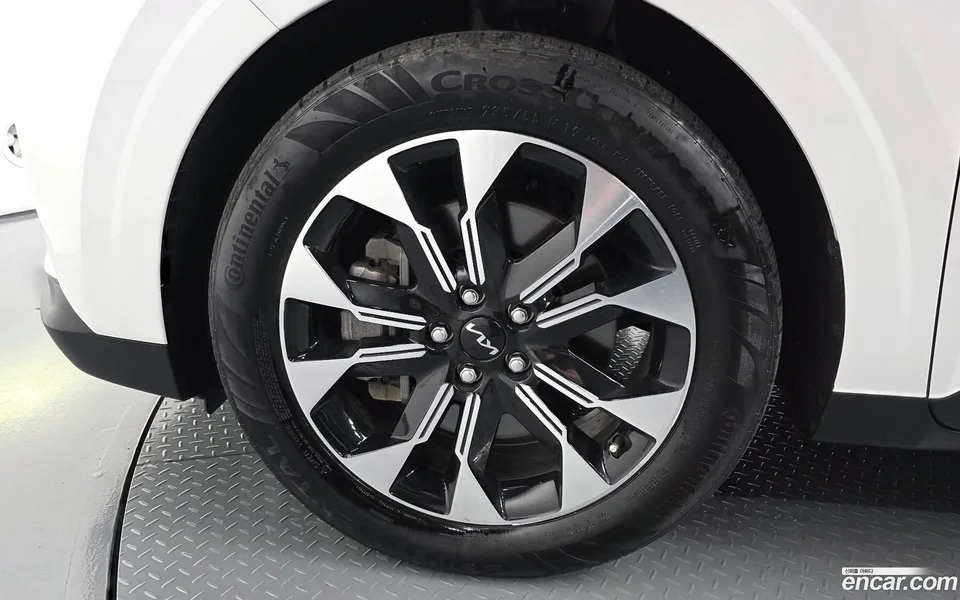 Kia Carnival 9 2022 — thumbnail 5