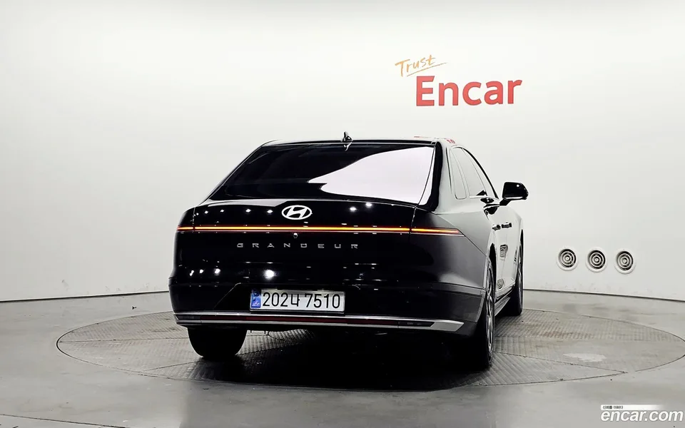 Hyundai Grandeur 2.5 2WD 2022 — thumbnail 4