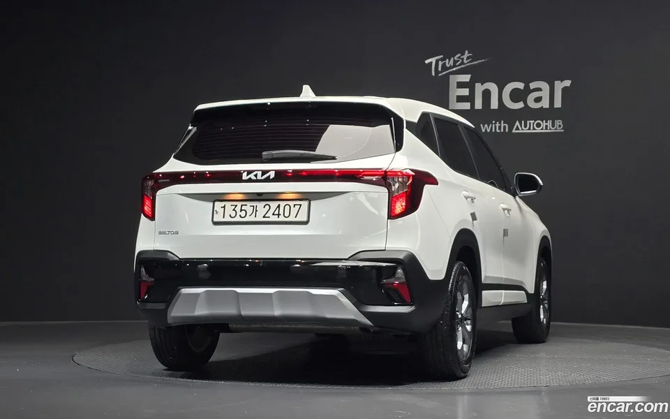Kia Seltos 1.6 2WD 2024 — миниатюра 4