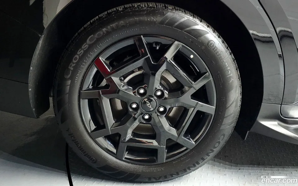 Kia Carnival 7 X Line 2025 — thumbnail 5