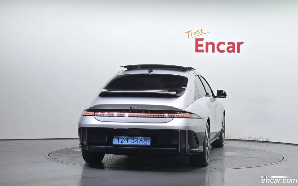 Hyundai Ioniq 6 2024 — thumbnail 4