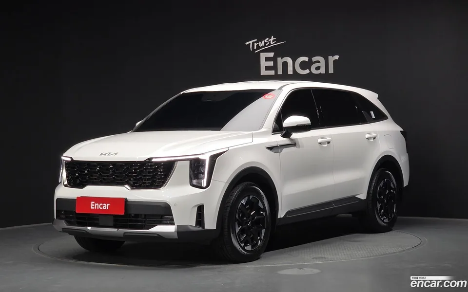 Kia Sorento 2.5T 2WD 2025 — photo 1, buy with delivery to Moscow