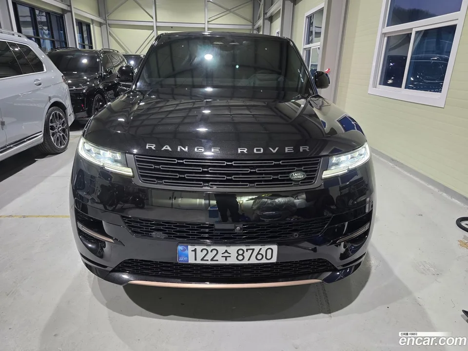 Land Rover Range Rover Sport P360 HSE 2024 — photo 1, buy with delivery to Moscow