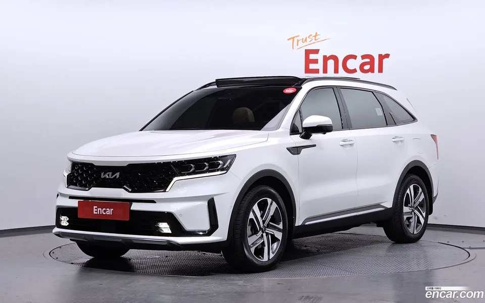 Kia Sorento HEV 1.6 4WD 2023 — photo 1, buy with delivery to Moscow