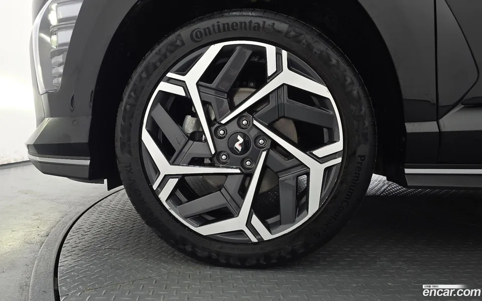 Hyundai Kona 1.6 2WD 2023 — thumbnail 5