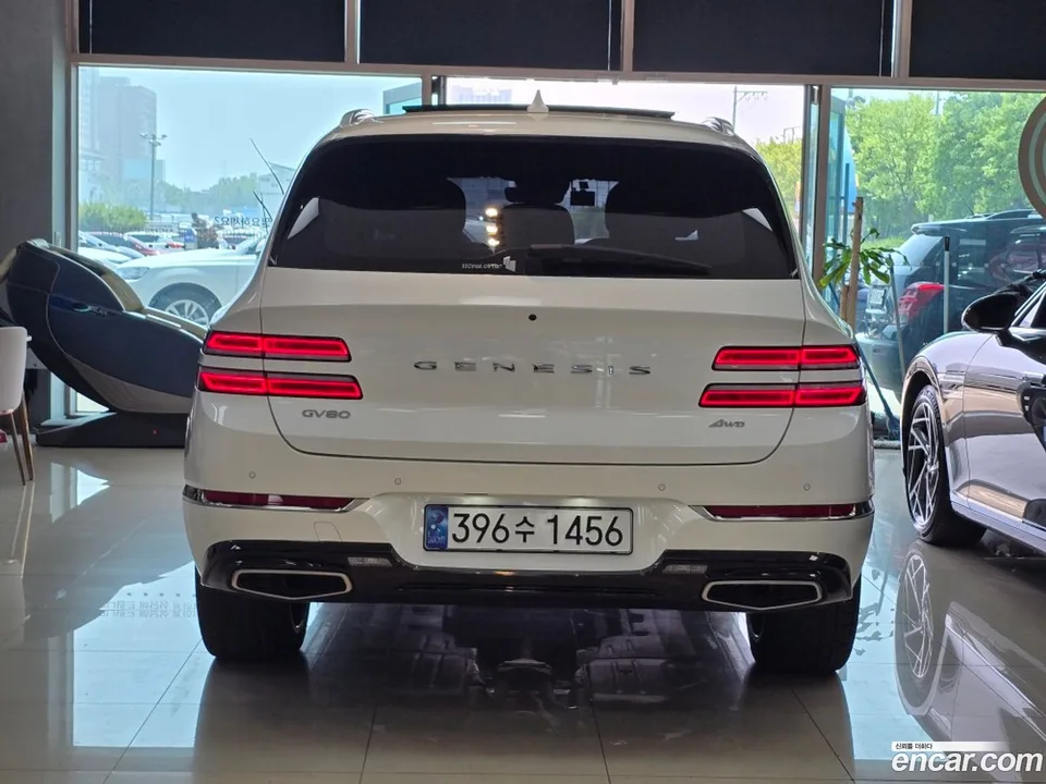 Genesis GV80 2.5T AWD 2023 — thumbnail 2