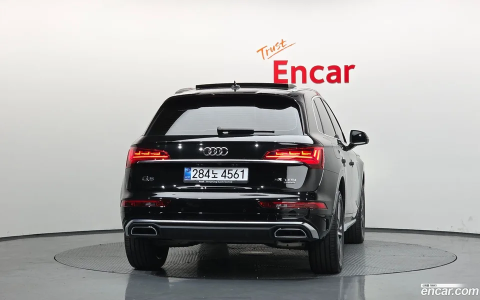 Audi Q5 45 TFSI 2023 — thumbnail 4