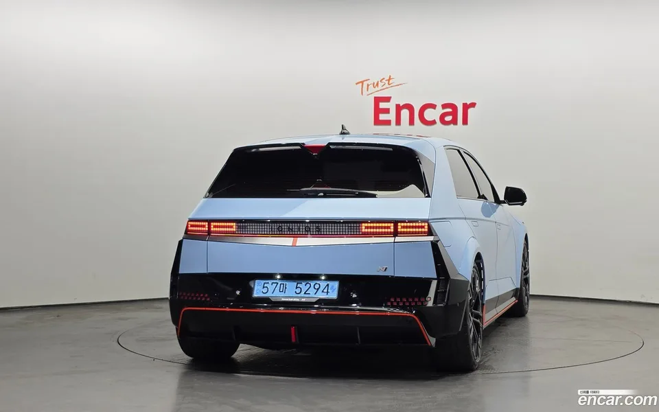 Hyundai Ioniq 5 N 2025 — миниатюра 4