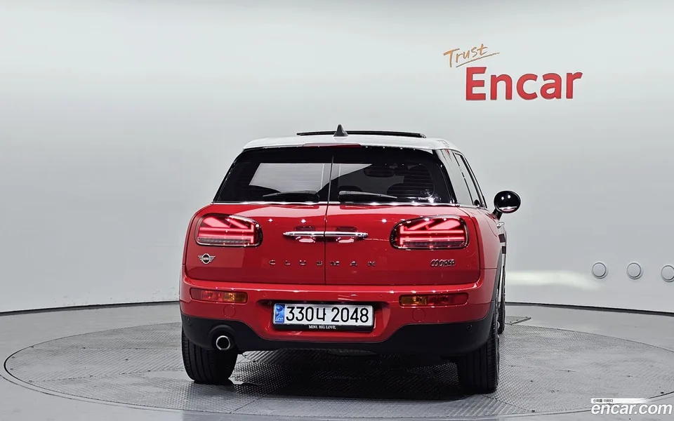 MINI Cooper Clubman 2023 — миниатюра 4