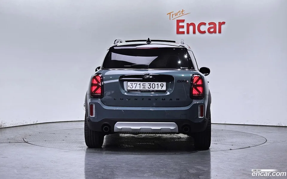 MINI Cooper S Countryman ALL4 2022 — миниатюра 4