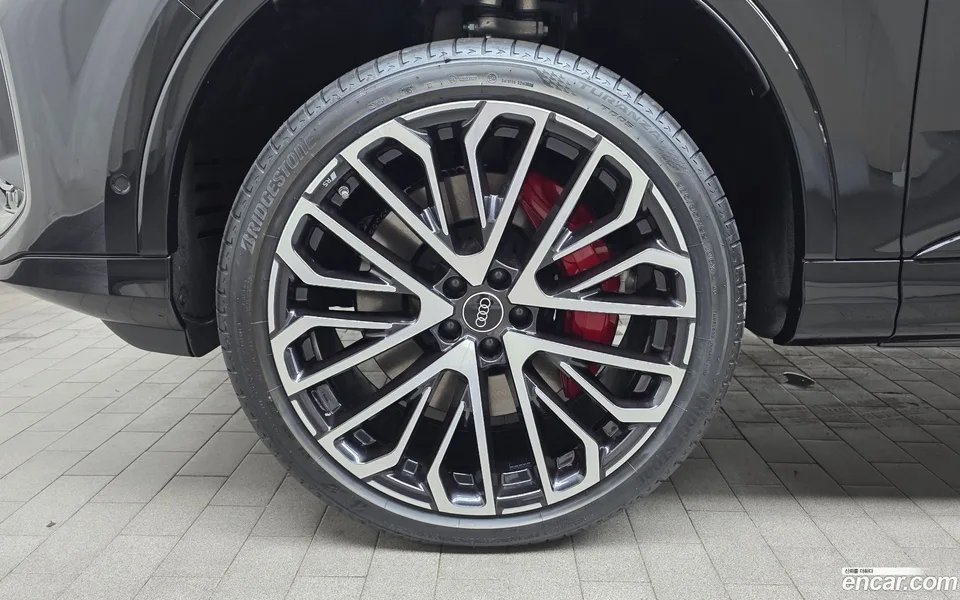Audi SQ7 (4M) 4.0 TFSI 2026 — thumbnail 5