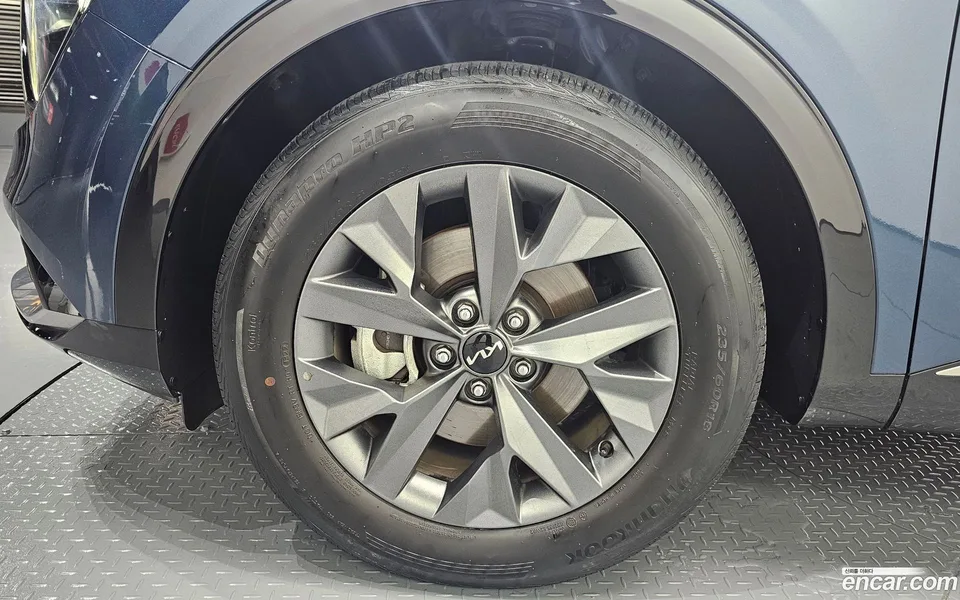 Kia Sportage 1.6 2WD 2022 — thumbnail 2
