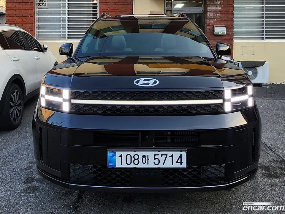 Hyundai SantaFe 2.5T 4WD 2026 — photo 1, buy with delivery to Moscow