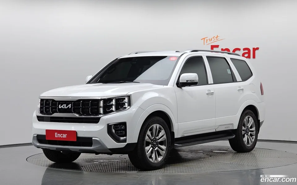 Kia Mohave The Master 3.0 4WD 5 2023 — photo 1, buy with delivery to Moscow