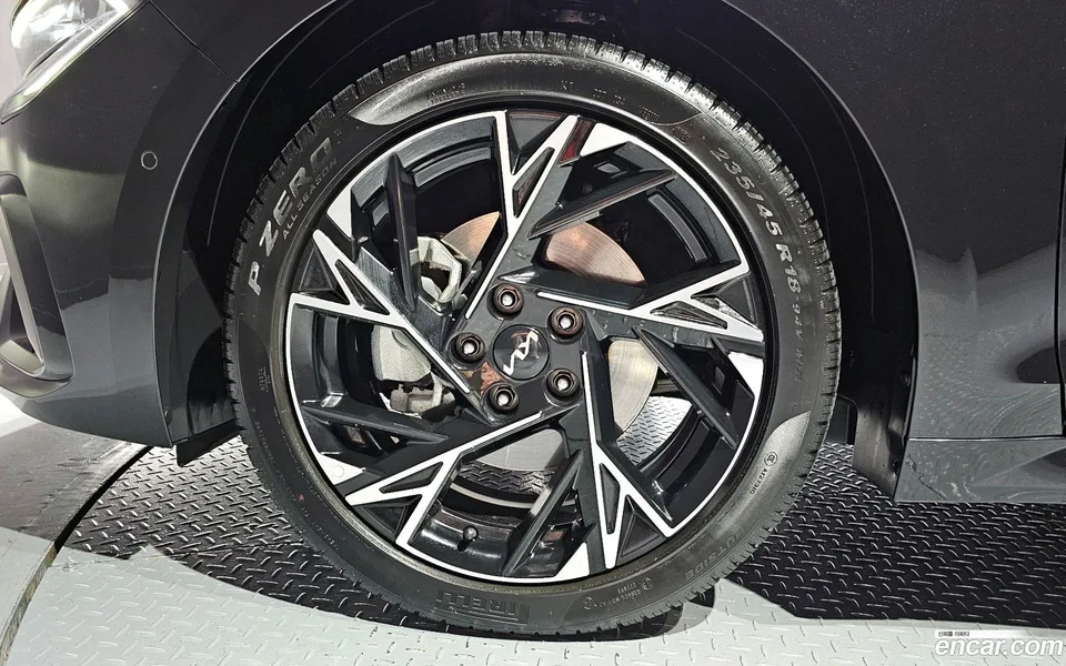 Kia K5 2.0 2025 — thumbnail 2