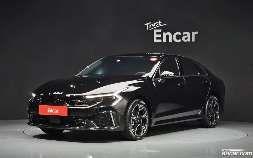 Kia K5 2.0 2025 — photo 1, buy with delivery to Moscow