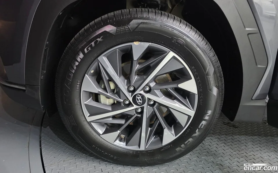 Hyundai Tucson 2.0 4WD 2023 — thumbnail 5
